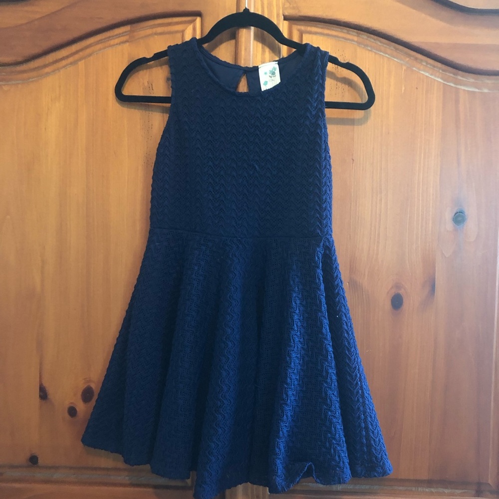 Girls dress crochet pattern